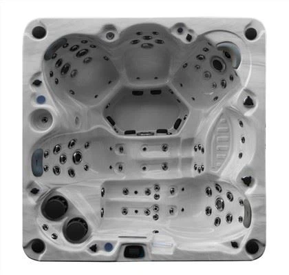 Jacuzzi ngoài trời